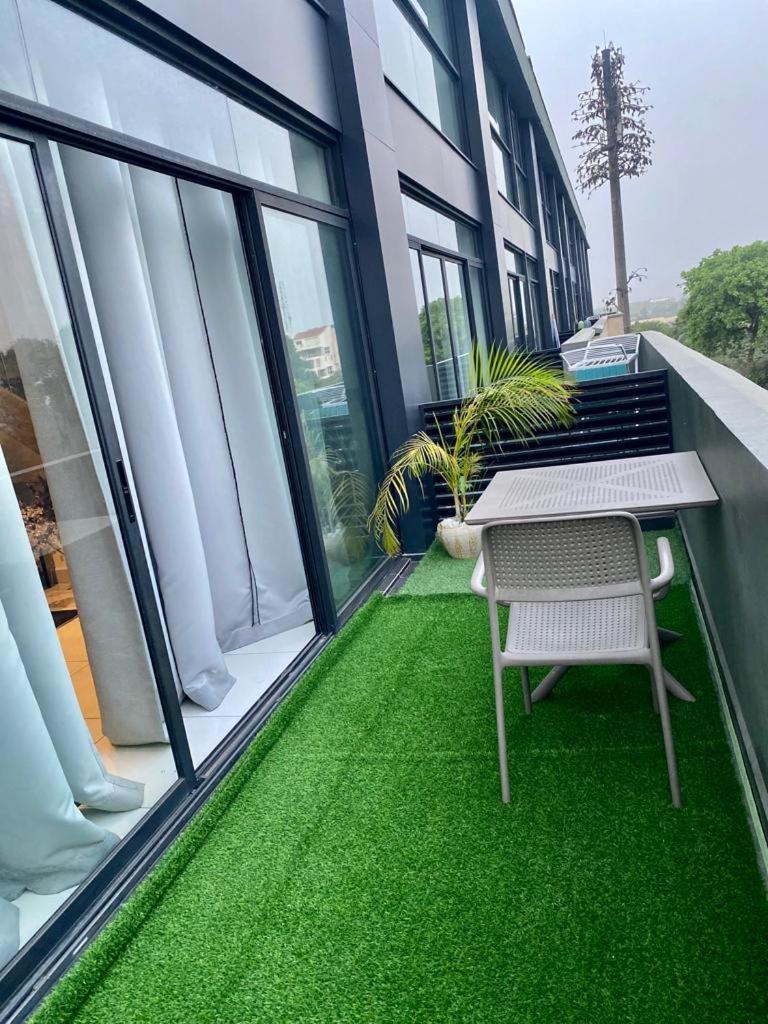 Accra Tranquil Homes, Embassy Garden Bagian luar foto